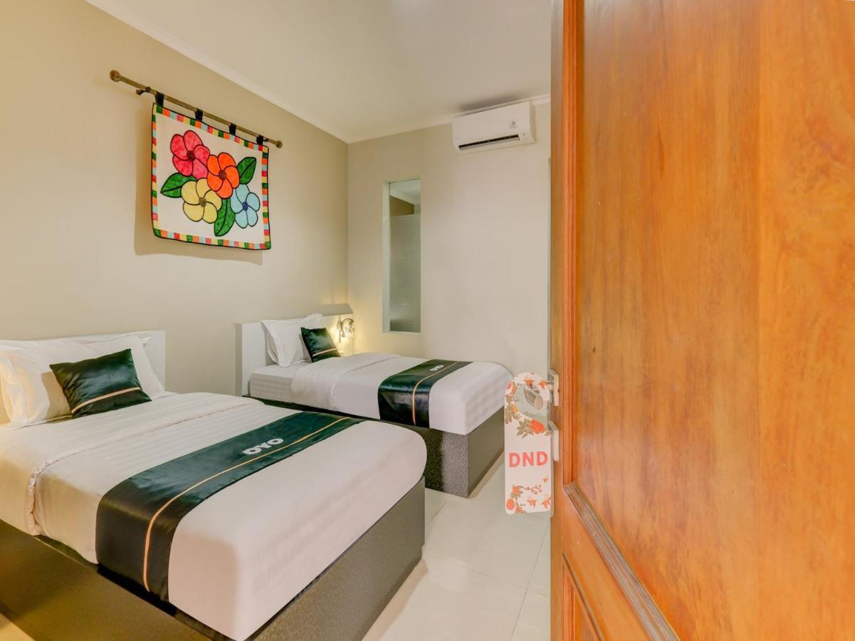 Hotel Collection O 3945 Bale Tardian Syariah Melati Esterno foto